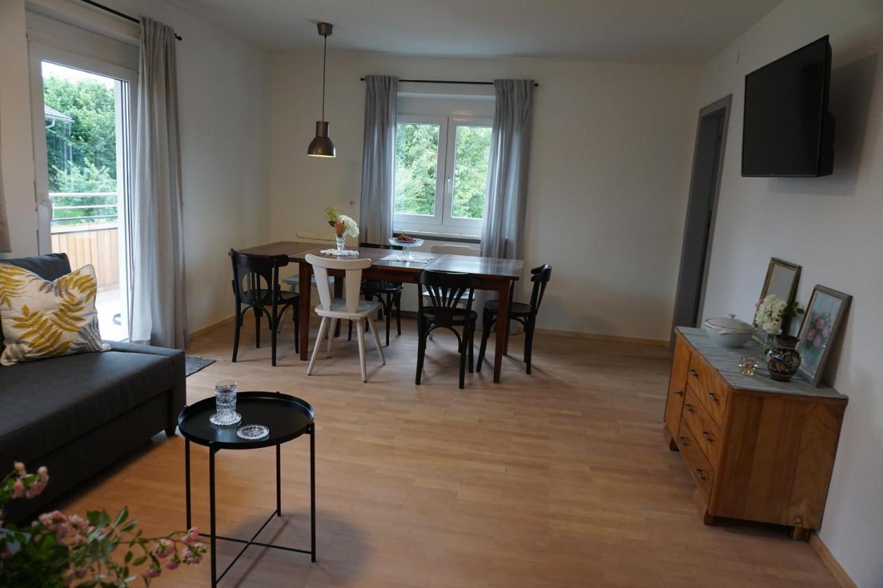 Wohnung Erdgeschoss Mit 3 Schlafzimmer In Ruhiger Gegend Mader 外观 照片