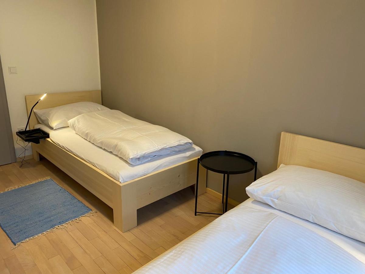 Wohnung Erdgeschoss Mit 3 Schlafzimmer In Ruhiger Gegend Mader 外观 照片